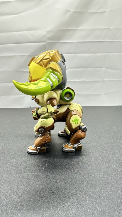 Overwatch - Orisa 6" Super Sized Pop! Vinyl Figure In Good Condition 9242
