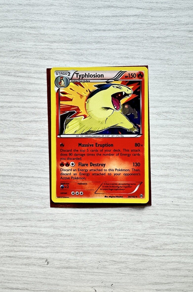 Typhlosion Pokemon Holo Fire Card Year 2015 (5243)