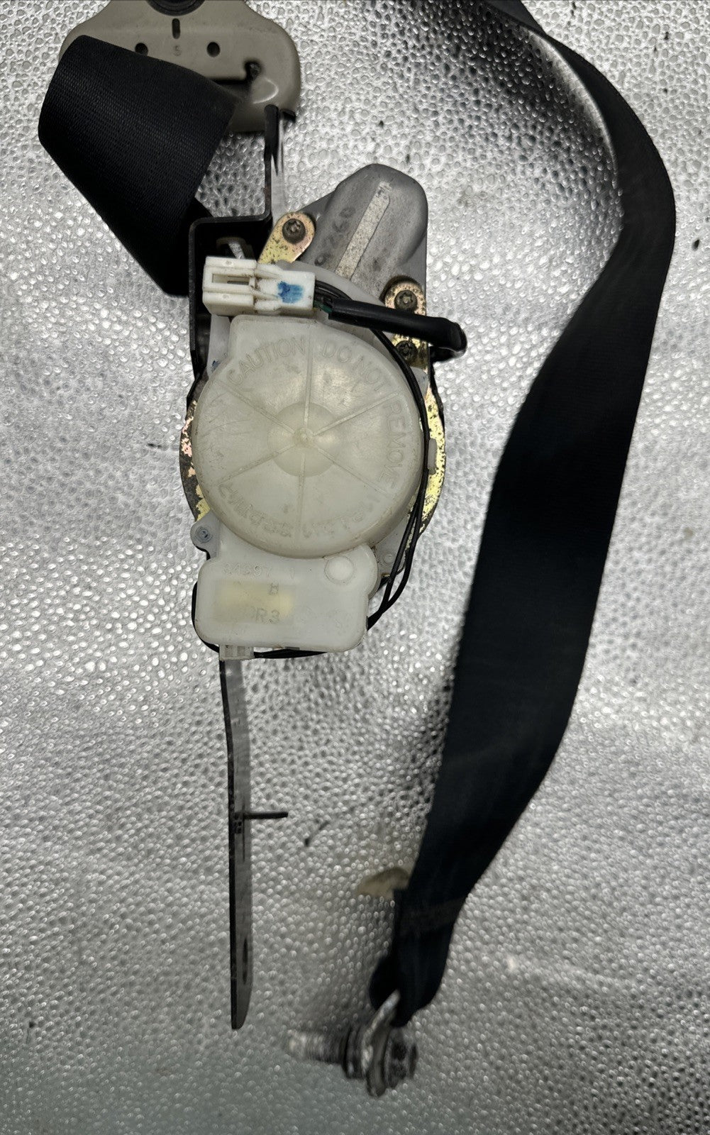 Nissan Skyline R34 Sedan Front Seat Belts Without Buckles IN Good Cond 9163/9159
