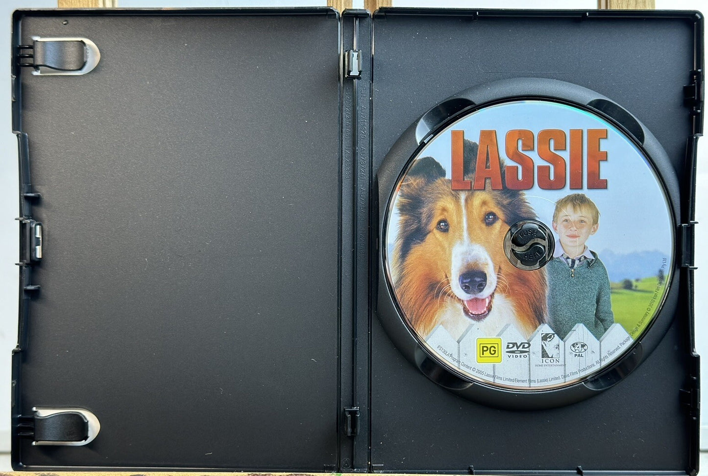 Lassie More Than A Hero. A Legend DVD - In Good Condition - 4822