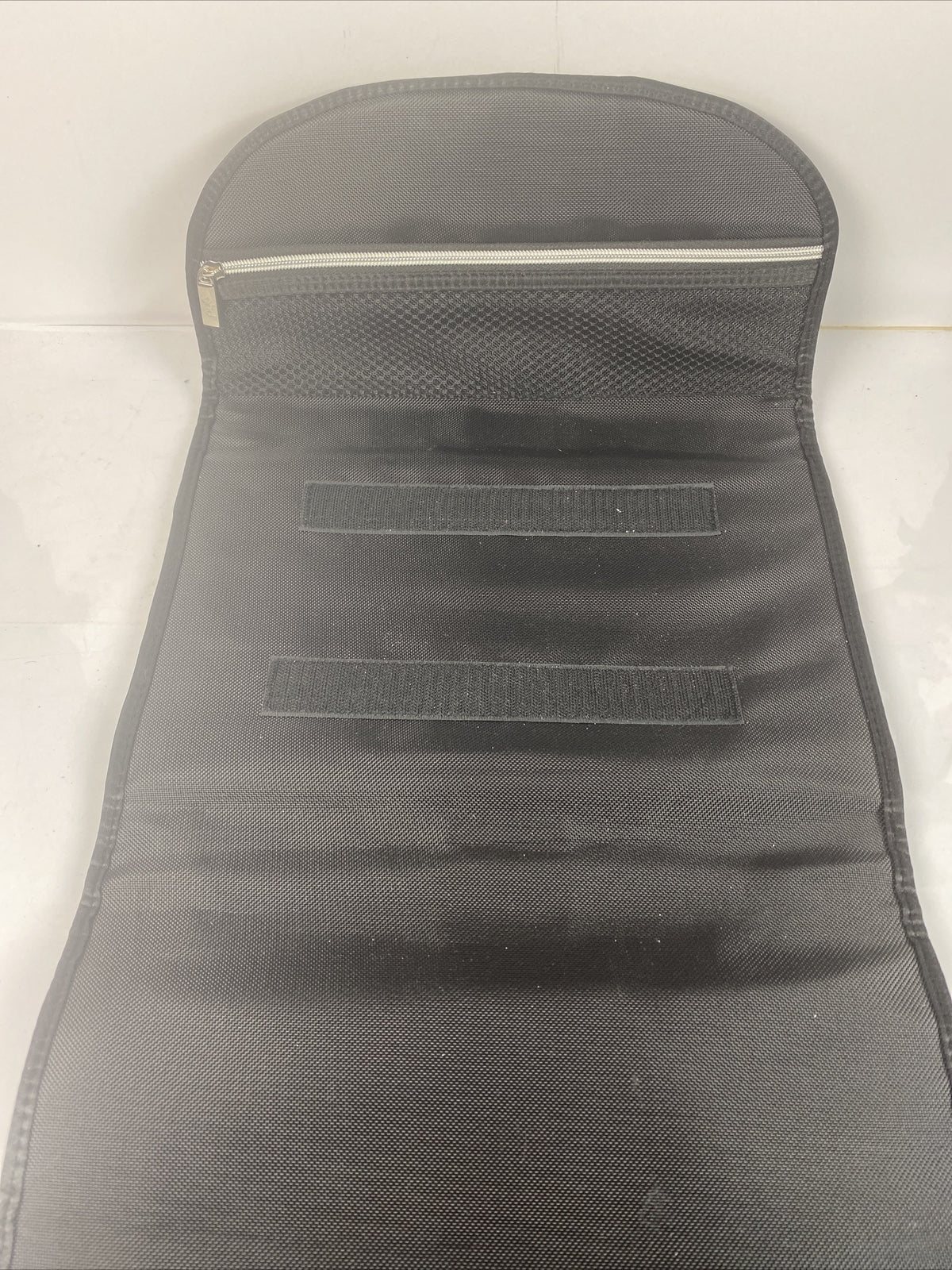 F478 Black GHD Styling Iron Bag with Heat Resistance Mat Built in Ok Condition