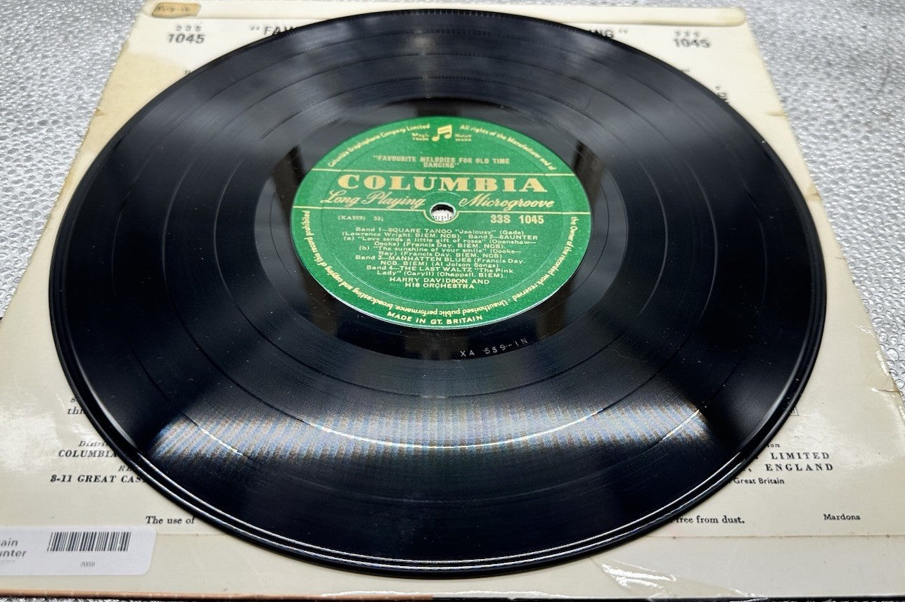 Favourite Melodies For Old Time Dancing 10” Record In Good Condition 7039