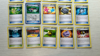 20 X Pokemon Trainer Cards Collection Random Years & Series 6388