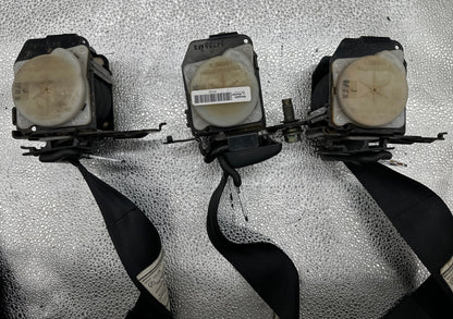 Nissan ER34 Skyline 4-Door Rear SeatBelt Set of 3 NSB053NK067 NSB053NK069(9132)