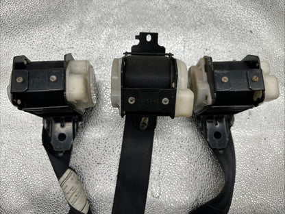 Nissan ER34 Skyline 4-Door Rear SeatBelt Set of 3 NSB053NK067 NSB053NK069(9132)