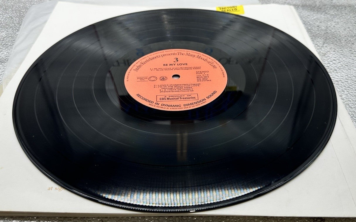 Andre Kostelanetz : Presents The Many Moods Of Love Record In OK Condition 7679