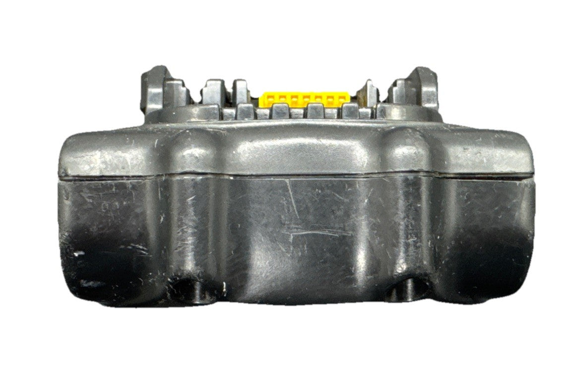 Makita DEAD BATTERY SOLD FOR PARTS BL1815 Li-ion In Good Condition 9077