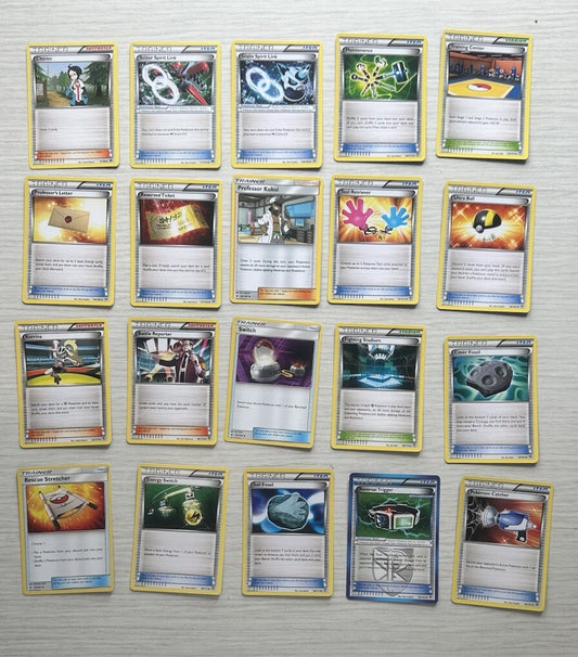 20 X Pokemon Trainer Cards Collection Random Years & Series 6388