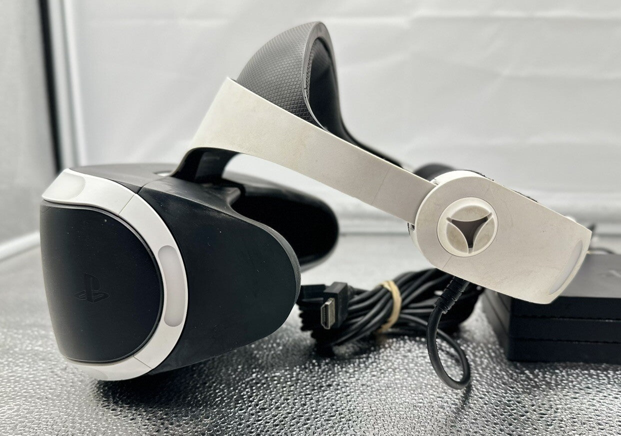 Sony Playstation 4 PS4 Virtual Reality VR Headset CUH-ZVR2 17m4 In GC 4984