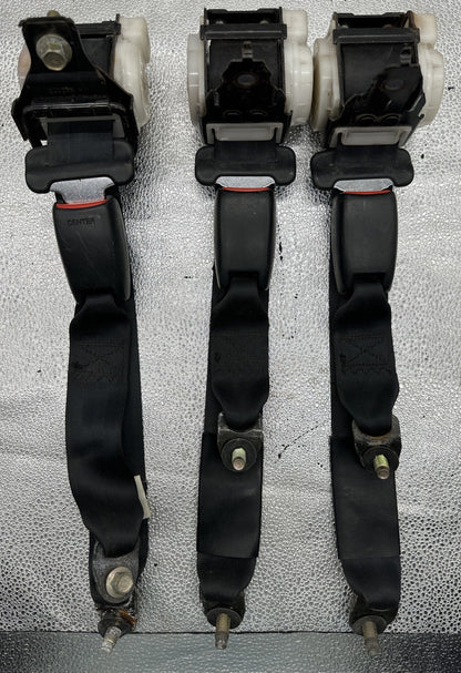 Nissan ER34 Skyline 4-Door Rear SeatBelt Set of 3 NSB053NK067 NSB053NK069(9126)