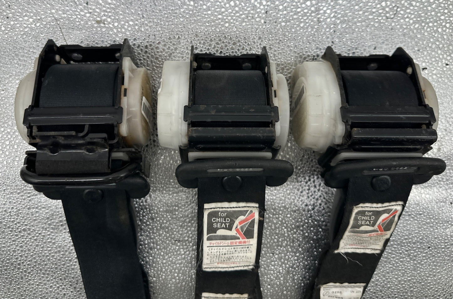 Nissan ER34 Skyline 4-Door Rear SeatBelt Set of 3 NSB053NK067 NSB053NK069(9126)