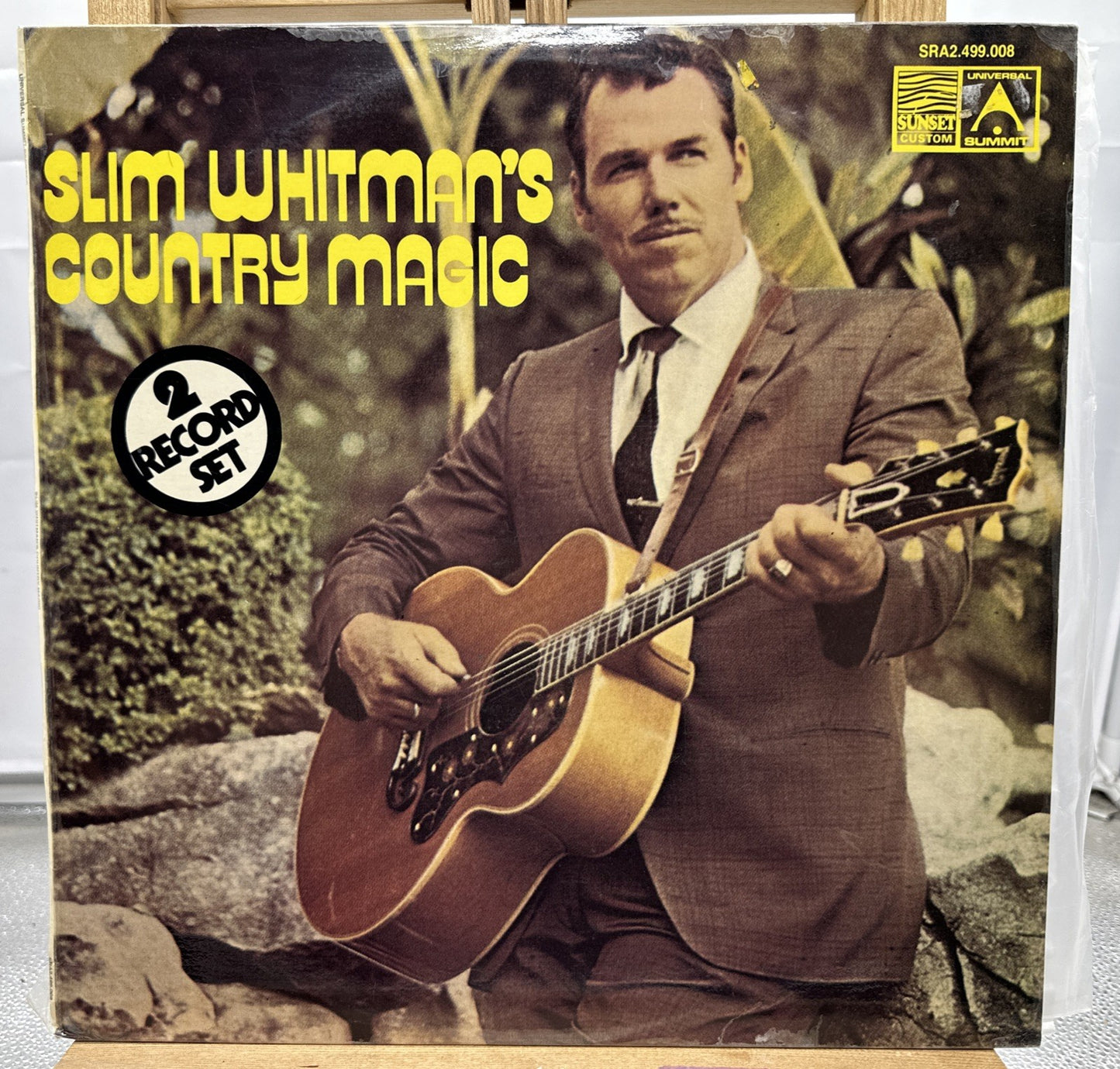 Slim Whitman's - Country Magic Record In Good Condition 6692