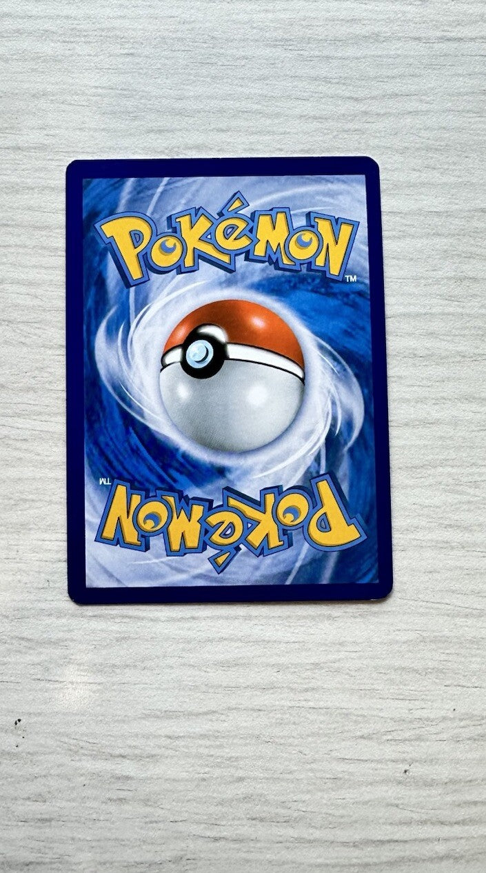 Training Center Pokemon Reverse Holo Trainer Card Year 2014 (6385)