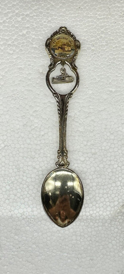 Souvenir Spoon P.S. Adelaide 1866 Port Of Echuca South Australia , silver plated