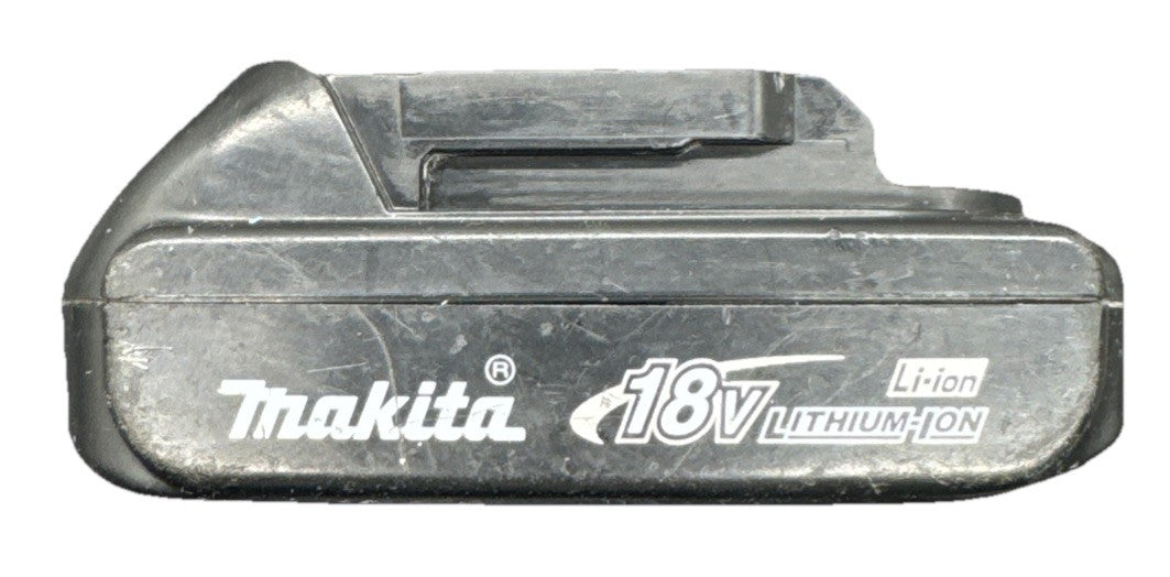 Makita DEAD BATTERY SOLD FOR PARTS BL1815 Li-ion In Good Condition 9078