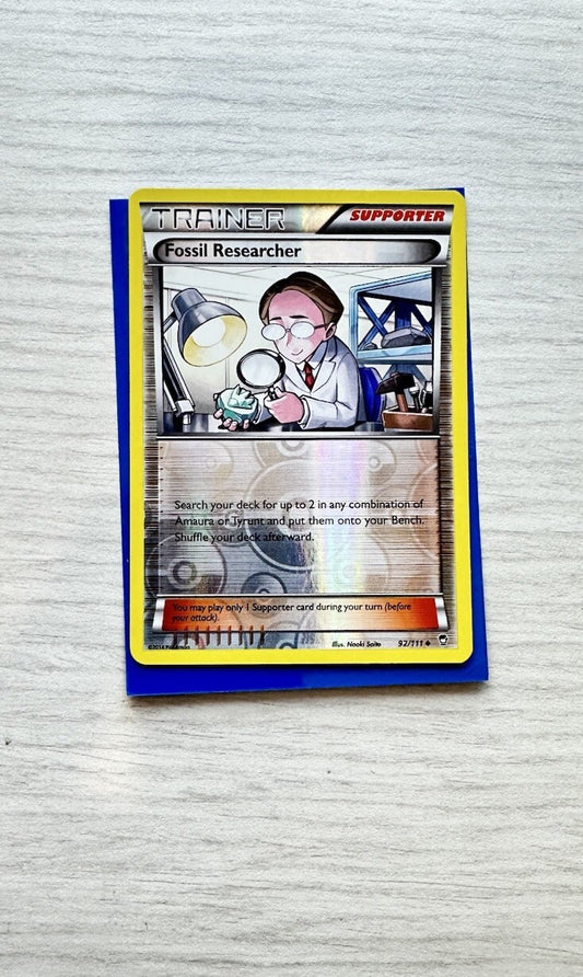 Fossil Researcher Pokemon Reverse Holo Trainer Card Year 2014 (6385)