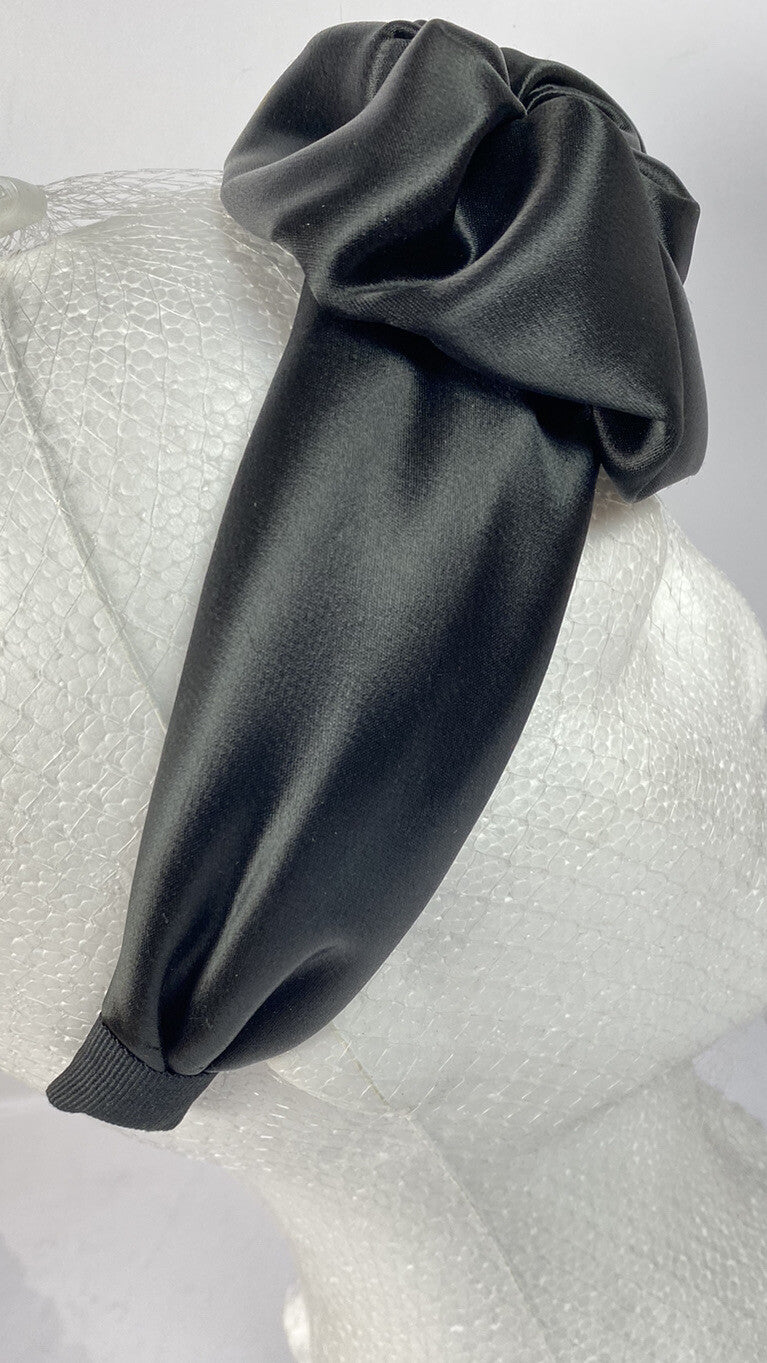 F412 Mimco Black Rose Hair Headband In Good Condition