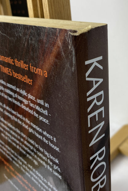 Superstition Karen Robards Novel In Good Condition