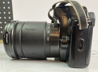 CANON EOS 1000F N 35mm Film Camera Sigma Zoom Lens 28-200mm NEEDS BATTERY 1725