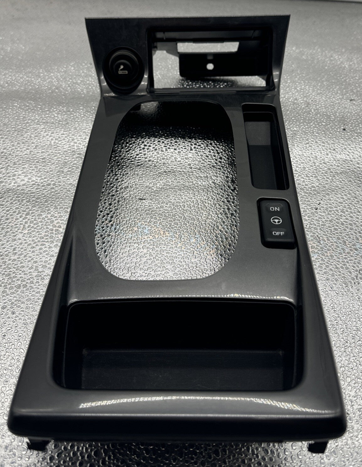 Nissan Stagea C34 gear surround trim auto In Good Condition 5901