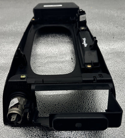 Nissan Stagea C34 gear surround trim auto In Good Condition 5901