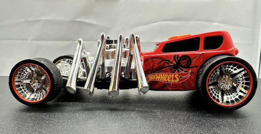 2013 Road Rippers Hot wheels Extreme Action Street Creeper Hot Rod 8.5"L 8699