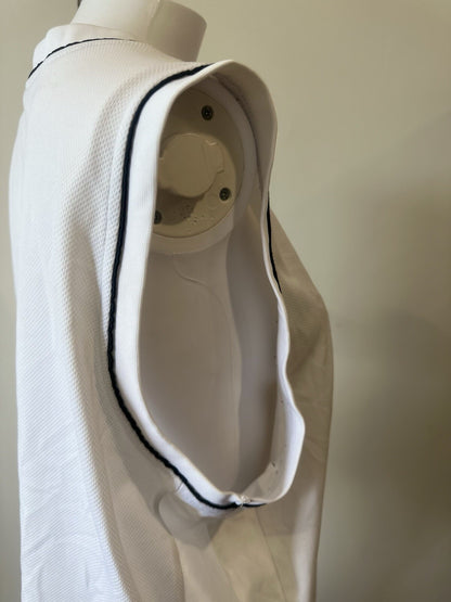 Fila White Tank Top Size Large In Good Condition 2958