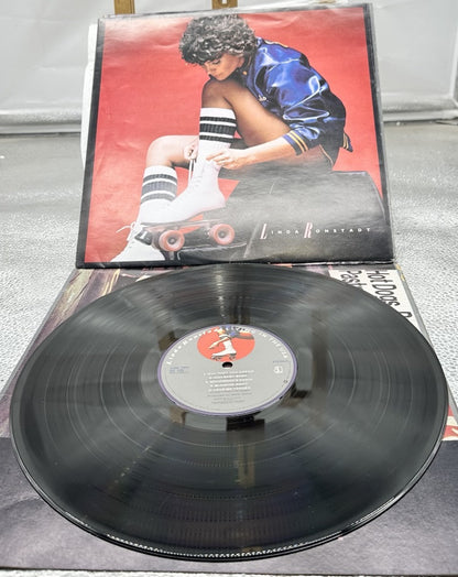 Linda Ronstadt : Living In The USA Record In Good Condition 7704
