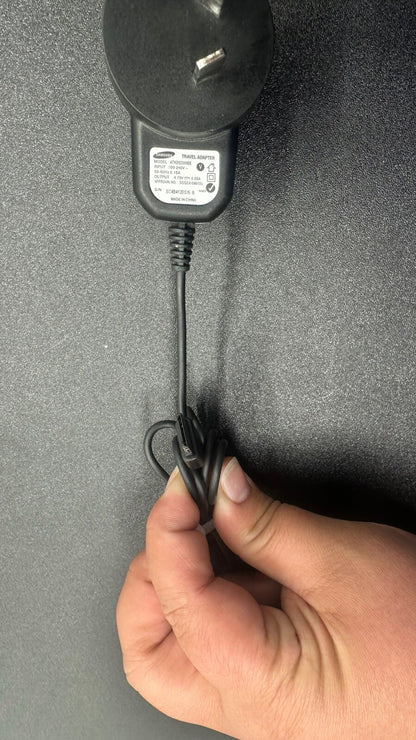 Samsung ATADS30HBE Mobile Phone Charger Genuine 4.75V 550mA 8585