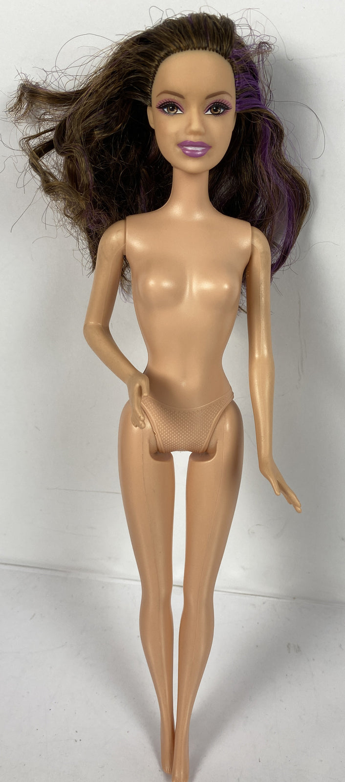M939/8 Barbie Mattel 2005 Moveable 30cm Figure In Good Condition