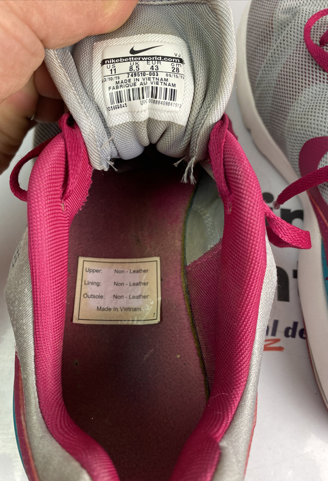 2791 Nike Air Sliver And Pink Shoes US 11 UK 8.5 In Good Condition