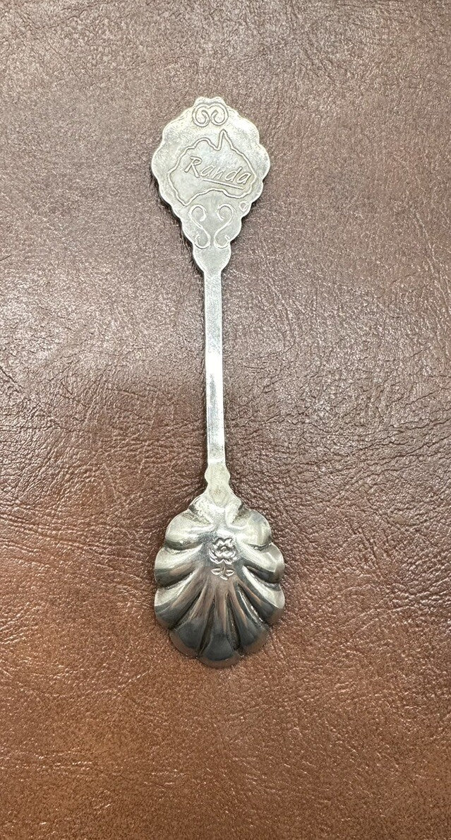 Souvenir Spoon Martindale Hall Mintaro South Australia , silver plated, OK Cond