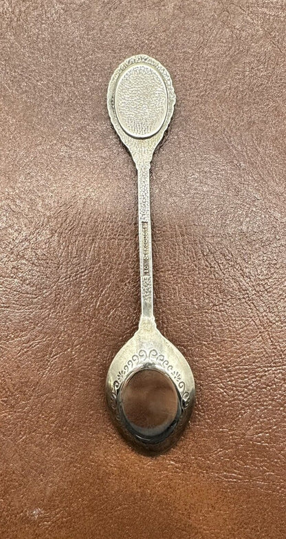 Souvenir Spoon Flower Of March, Anemone, Silver plated In OK Cond