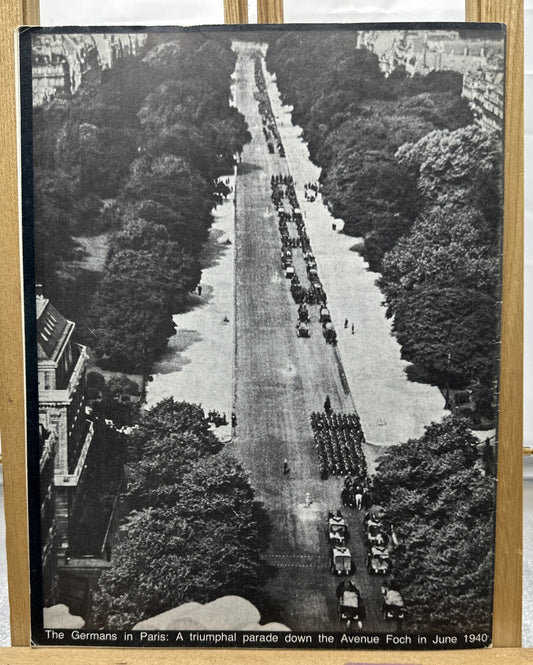 History Of The Second World War II VOL. 1 NO. 10 Magazine In Good Condition