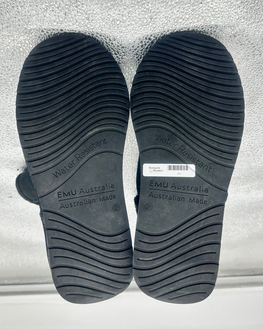 EMU Australia Water Resistant Boots Wool Insole Black Sizing 7 Mens 8 Women 7988