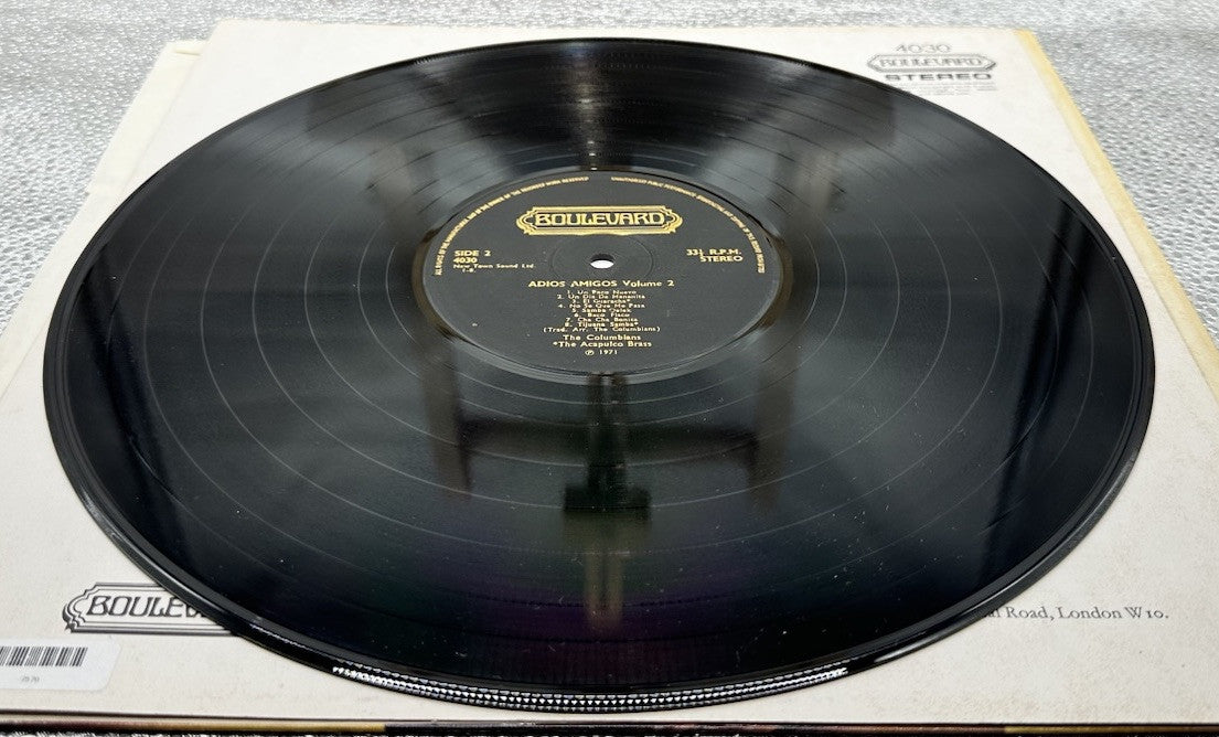 Adios Amigos : 16 Latin American Hits Record In Good Condition 7370