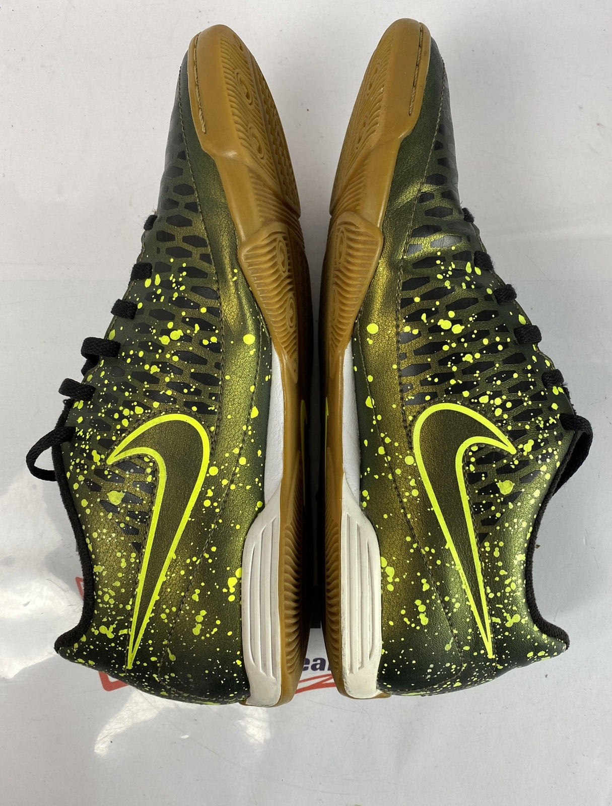 F493 Nike Magista Shoes Mens US 9 UK 8 In Good Condition