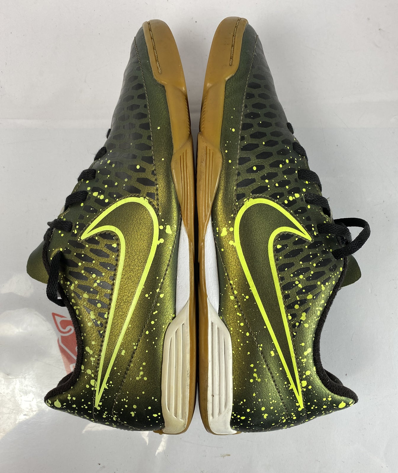 F493 Nike Magista Shoes Mens US 9 UK 8 In Good Condition