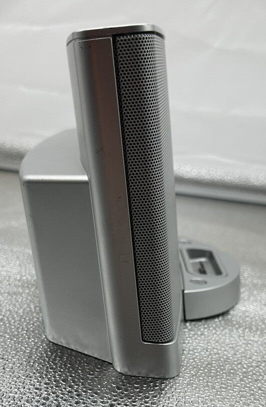 Bose SoundDock Series II, Apple iPod Dock, Aux, SOLD AS PARTS ONLY NOT WORKING