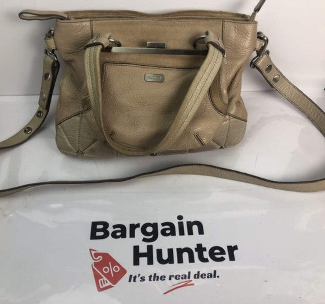 M793 Mimco Medium Handbag Brown / Beige colour In Good Condition
