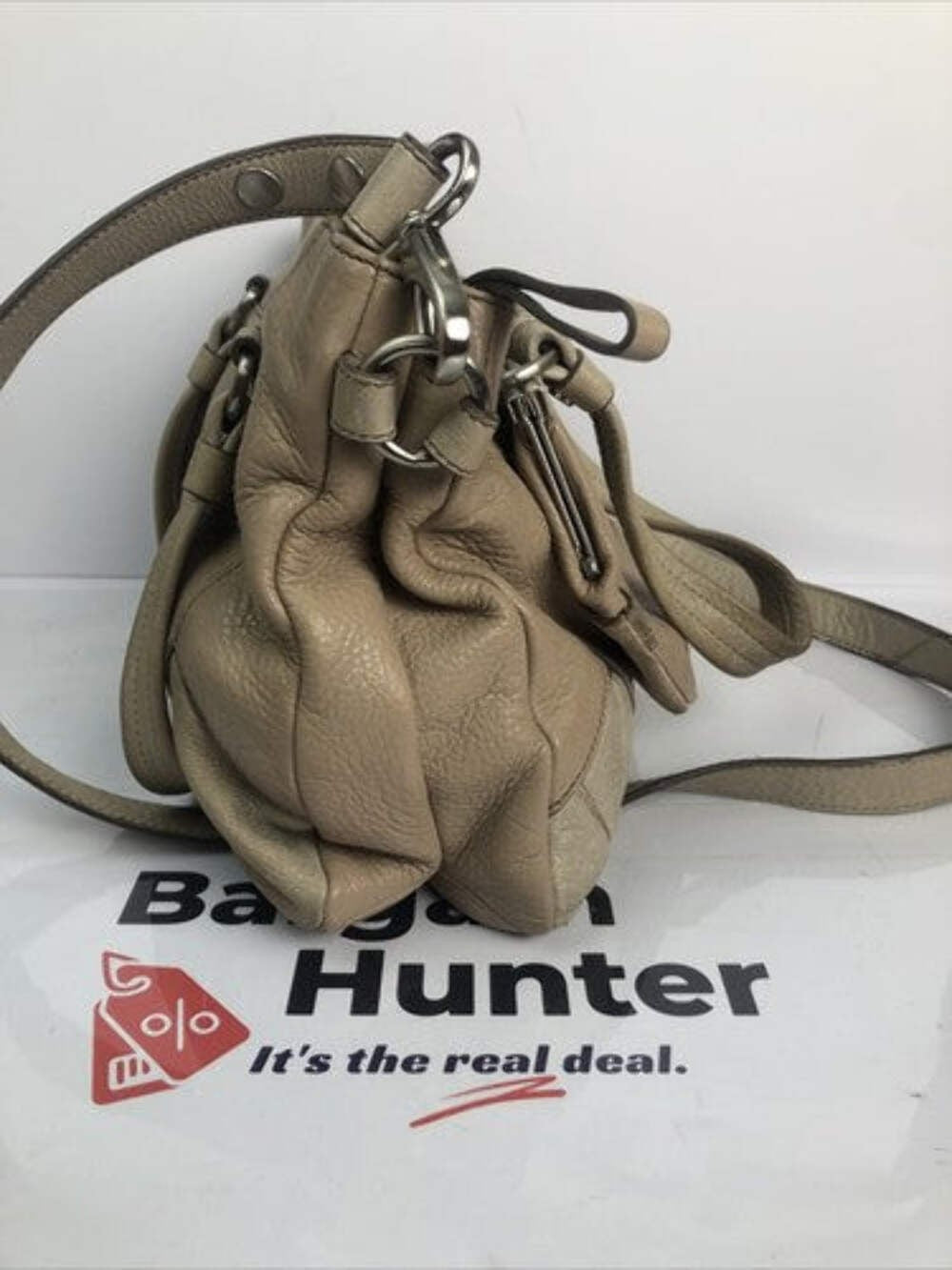 M793 Mimco Medium Handbag Brown / Beige colour In Good Condition