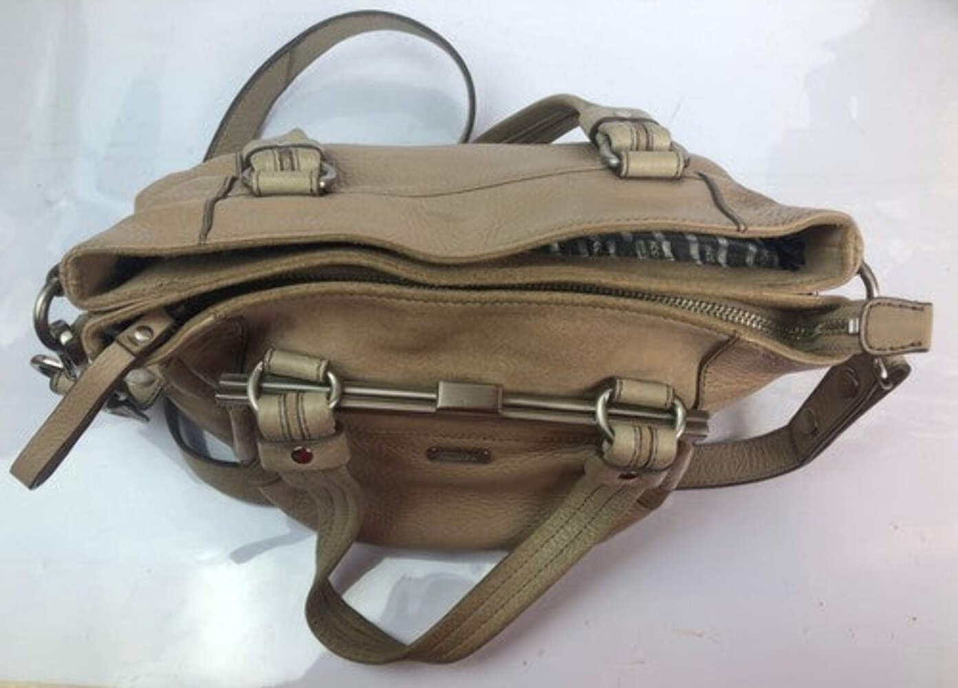M793 Mimco Medium Handbag Brown / Beige colour In Good Condition