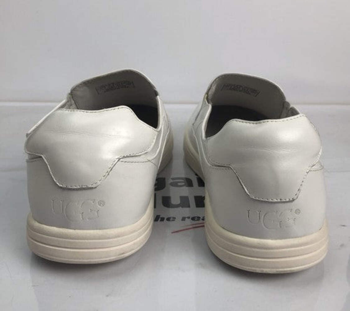 UGG Australia  Men's Leather Casual Comfort Shoes White Size AU 11 New With Box