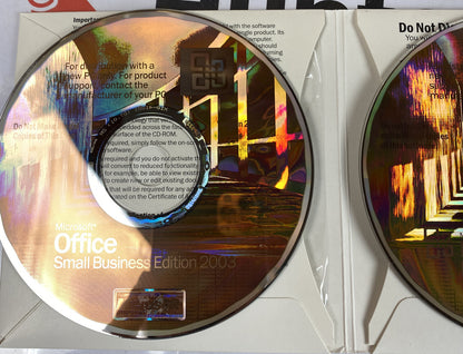M1040 Microsoft Office Small Business Edition 2003 & Contract Manager