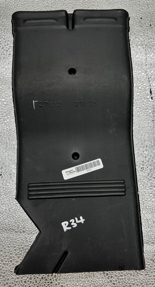 NISSAN SKYLINE R34 Interior Heater Air Duct 27832-71L00 In Good Conditio  (9040)