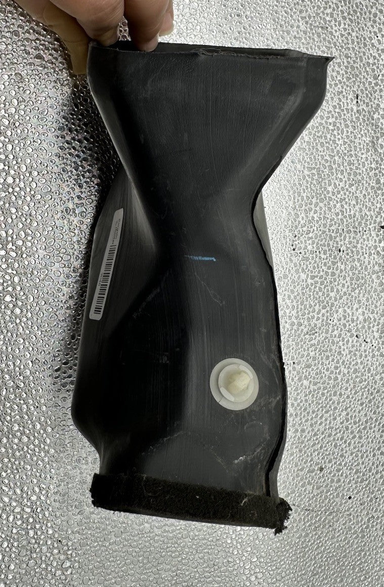 Nissan Skyline R33 Ventilator Duct 2787015U00 In Good Condition 9046