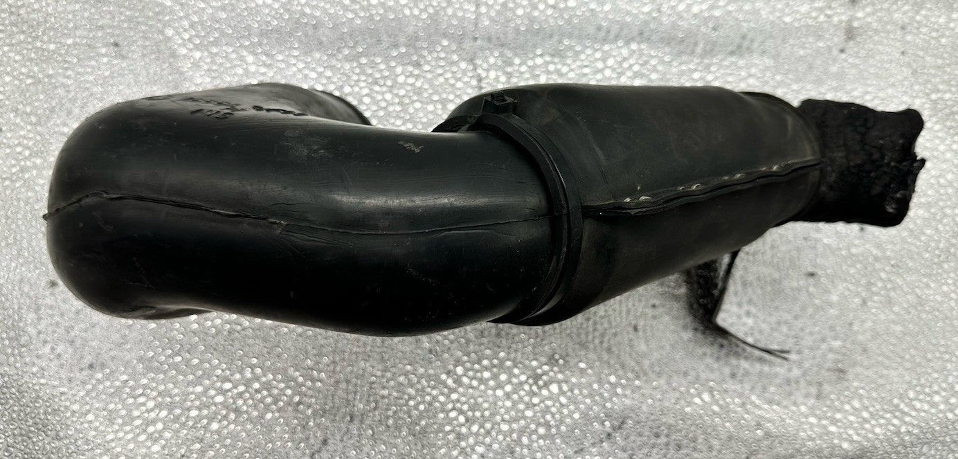 Nissan 180sx / 200sx CA18DT Air Box Duct Assembly In Good Condition 9034