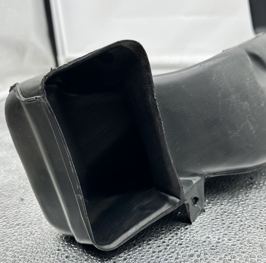 Nissan Skyline R33 Duct 27871 15UC2 In Good Condition 9045