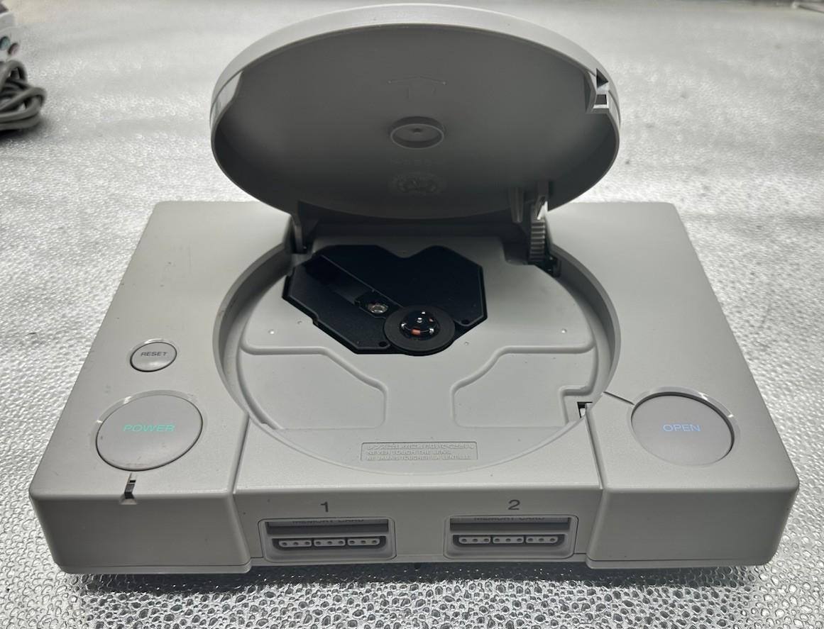 Sony PlayStation One PS1 Console SCPH-1002  In Good Condition 9294