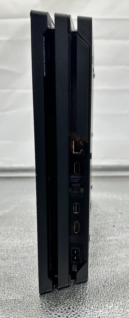 Sony PlayStation Four PS4 Black Console CUH-7202B 1TB In Good Condition 10220